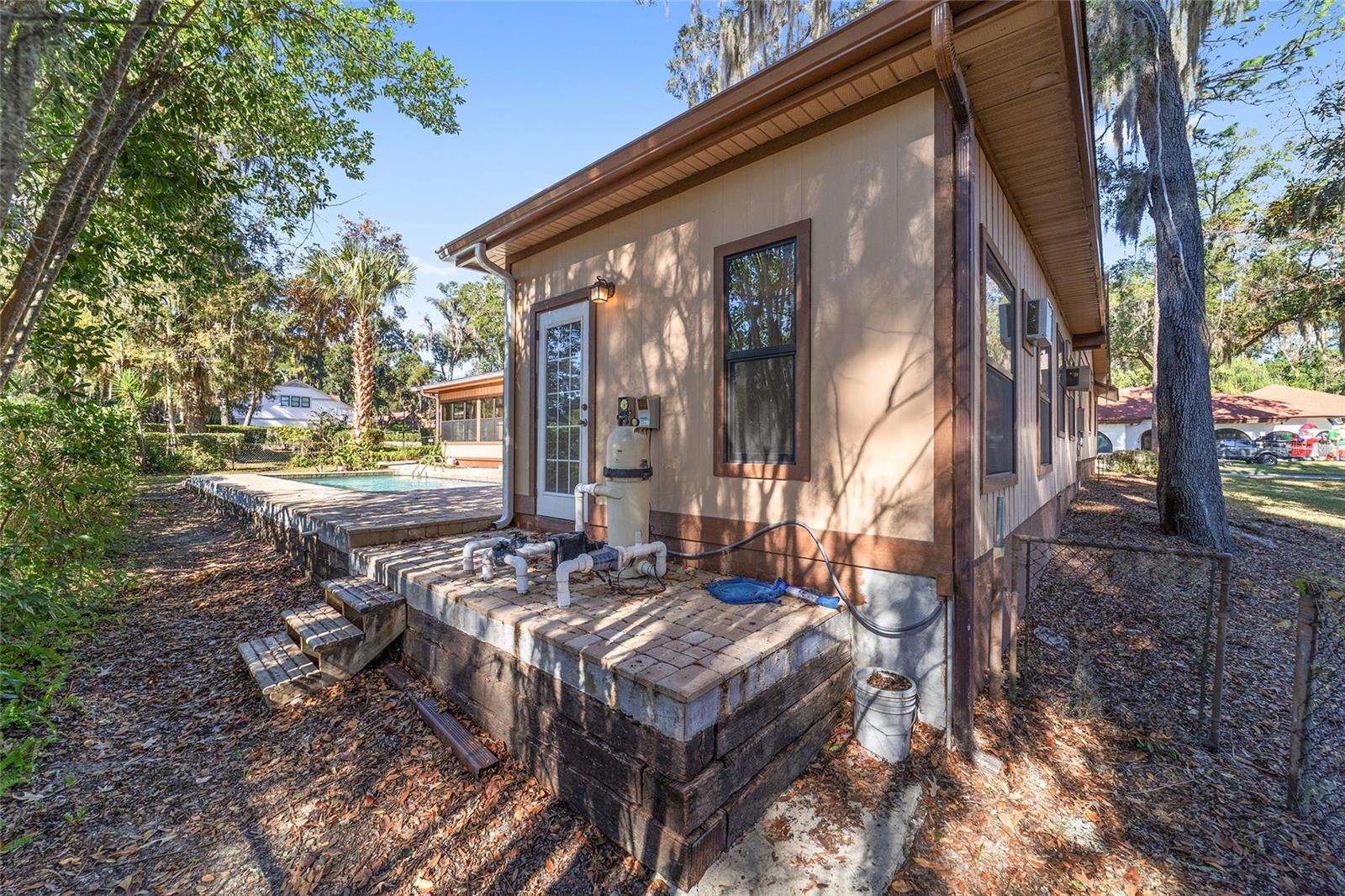 WOODFIELDS - Residential