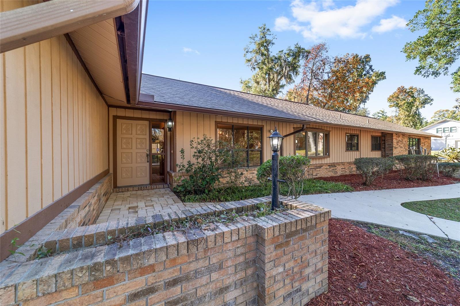 WOODFIELDS - Residential