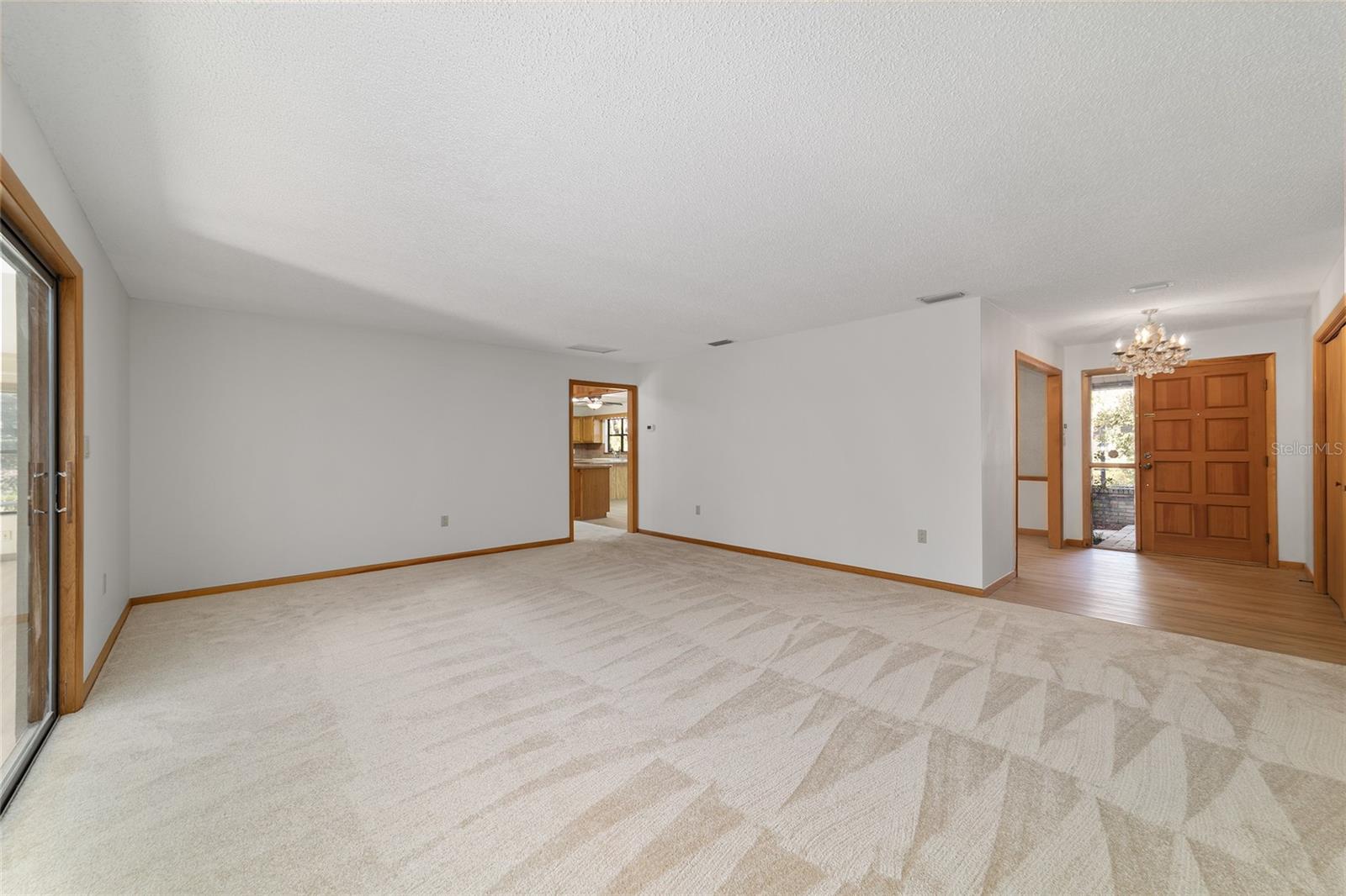 WOODFIELDS - Residential