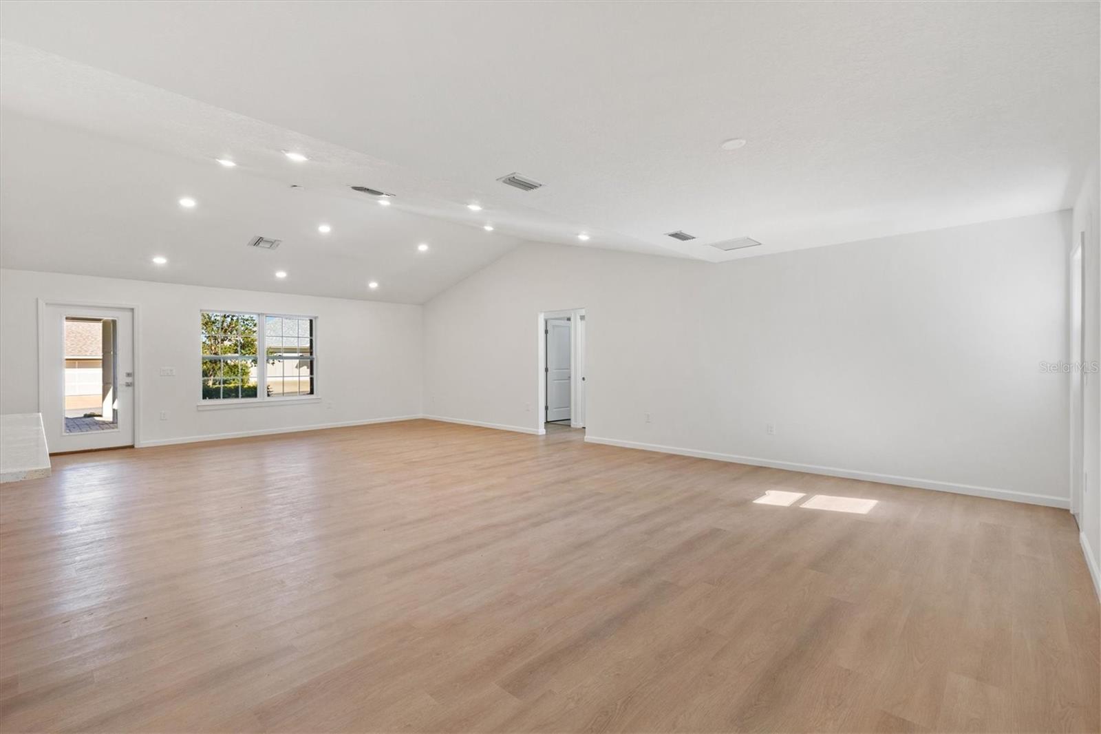 STONECREST - Residential