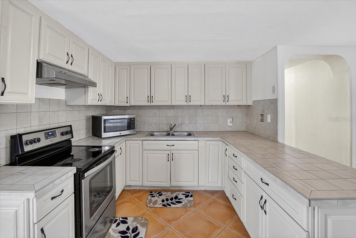 WEST PARK ESTATES UNIT 3 RE - Residential