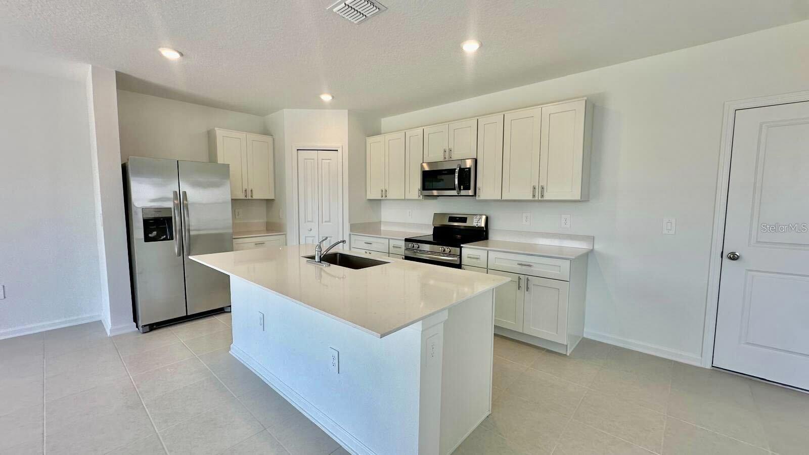 WESTVIEW POD B NEIGHBORHOOD 2A & 2B PH 1 - Residential Lease