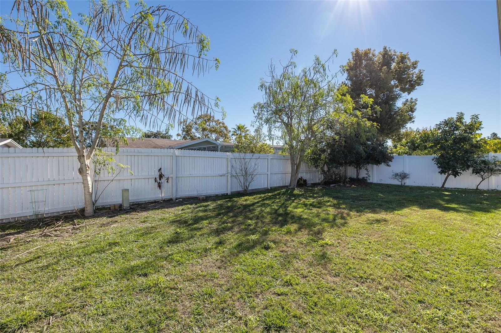 JASMINE LAKES - Residential