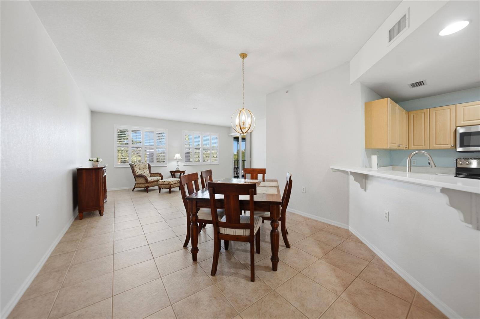 FOUNTAIN COURT PH 01 - Residential