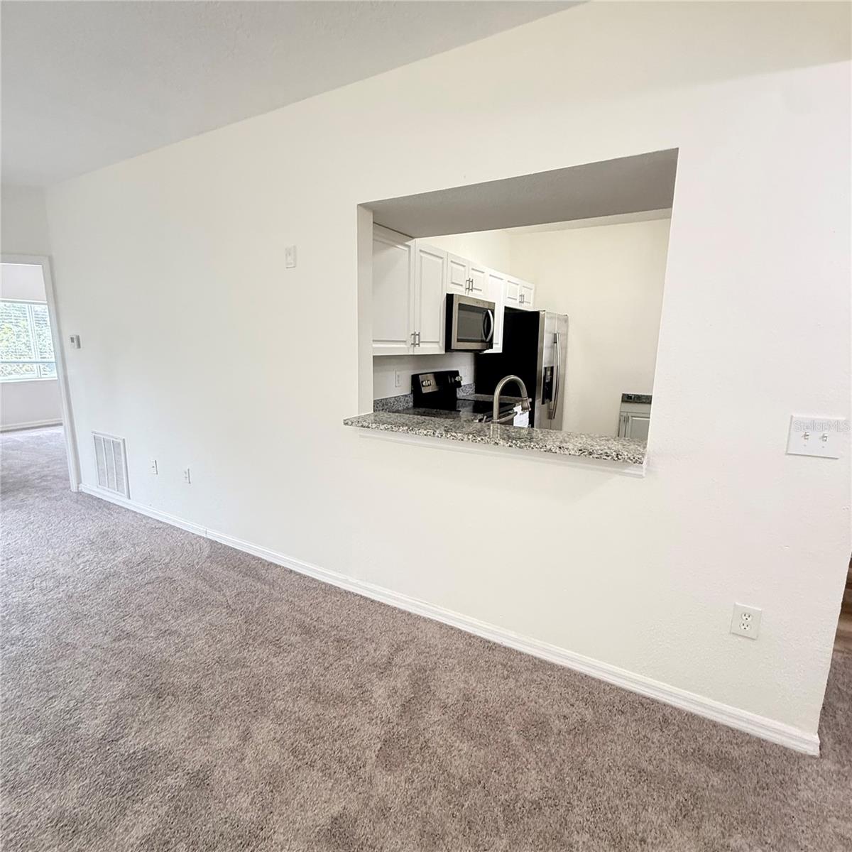 VILLAGES OF BLOOMINGDALE CONDO - Residential