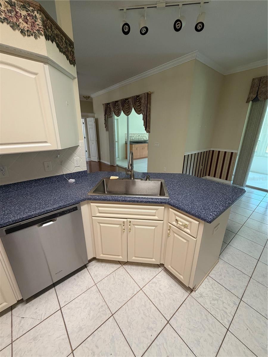 RIVER RIDGE COUNTRY CLUB PH 05 - Residential