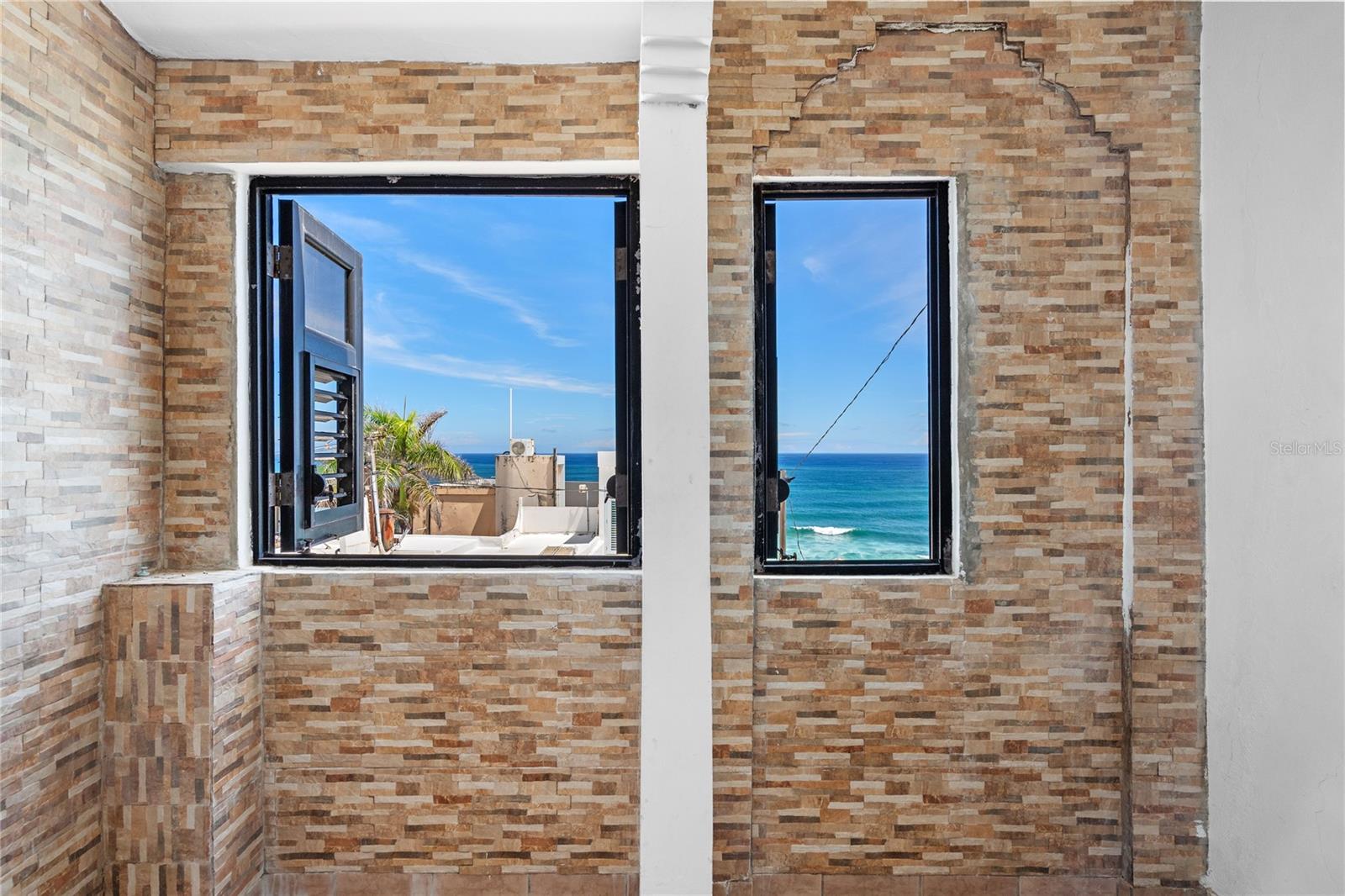 CONDOMINIO DEL SOL 404 - Residential