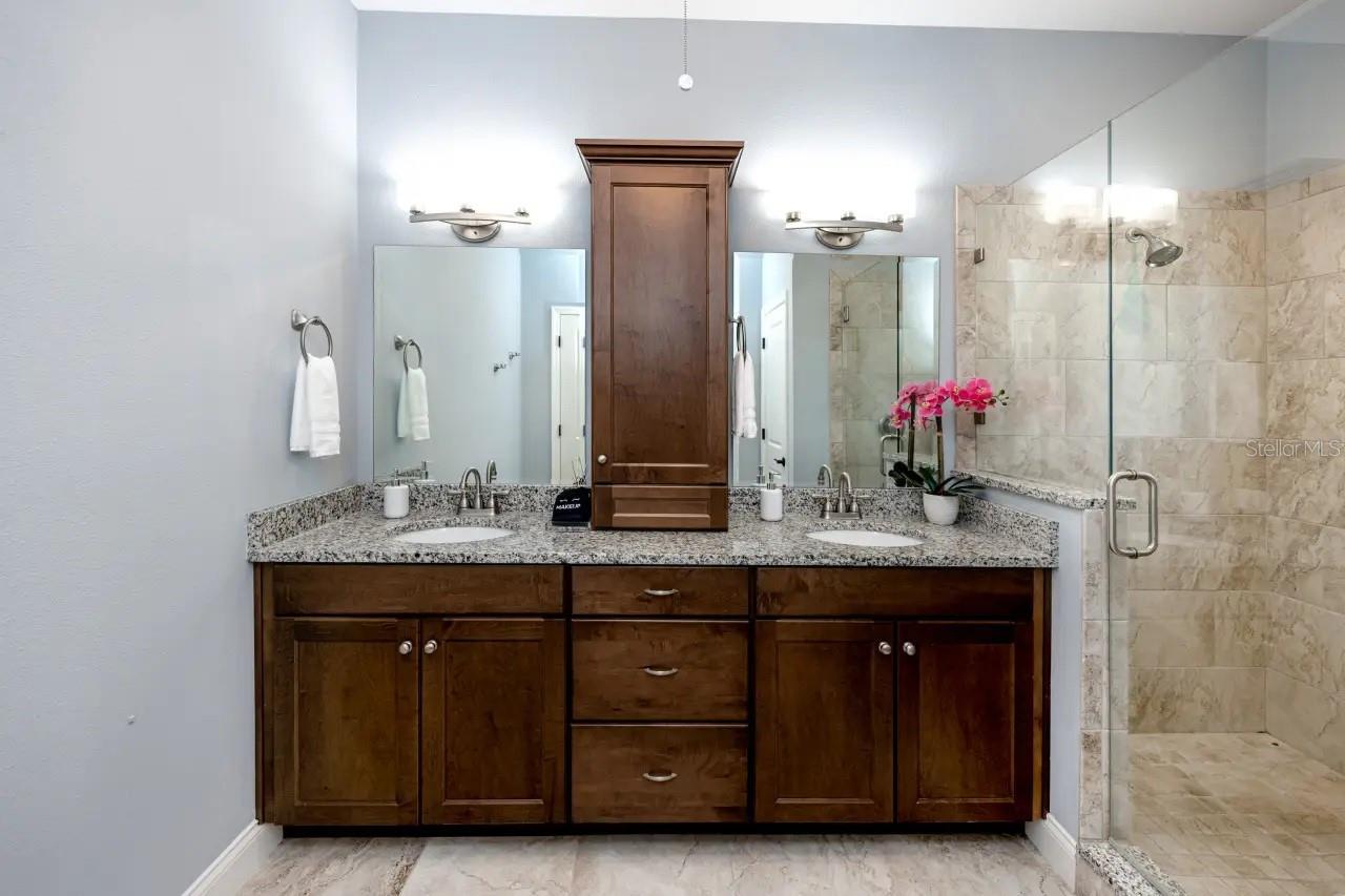 GENESEE HEIGHTS - Residential