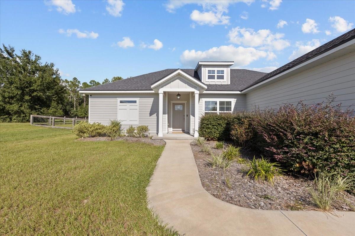 CANNON CREEK PLACE - Residential