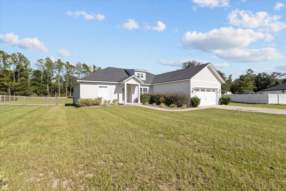 CANNON CREEK PLACE - Residential