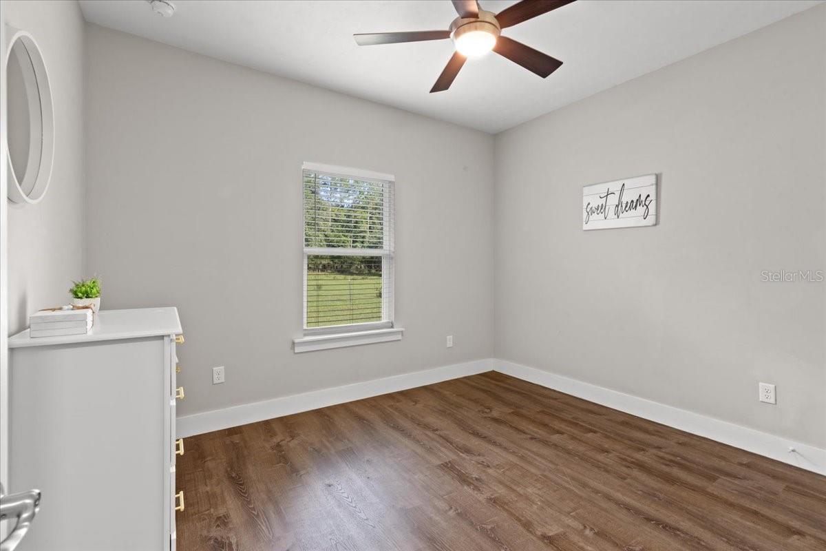 CANNON CREEK PLACE - Residential