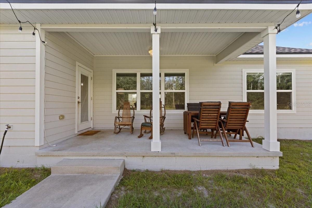 CANNON CREEK PLACE - Residential