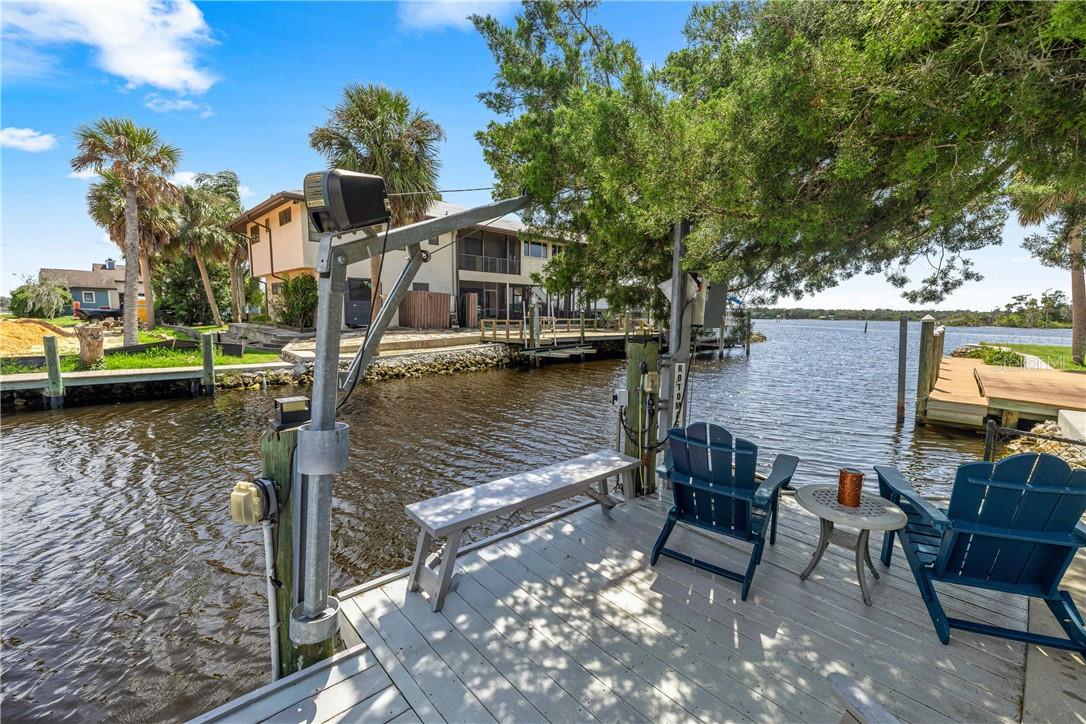12014 W Dolphin COURT