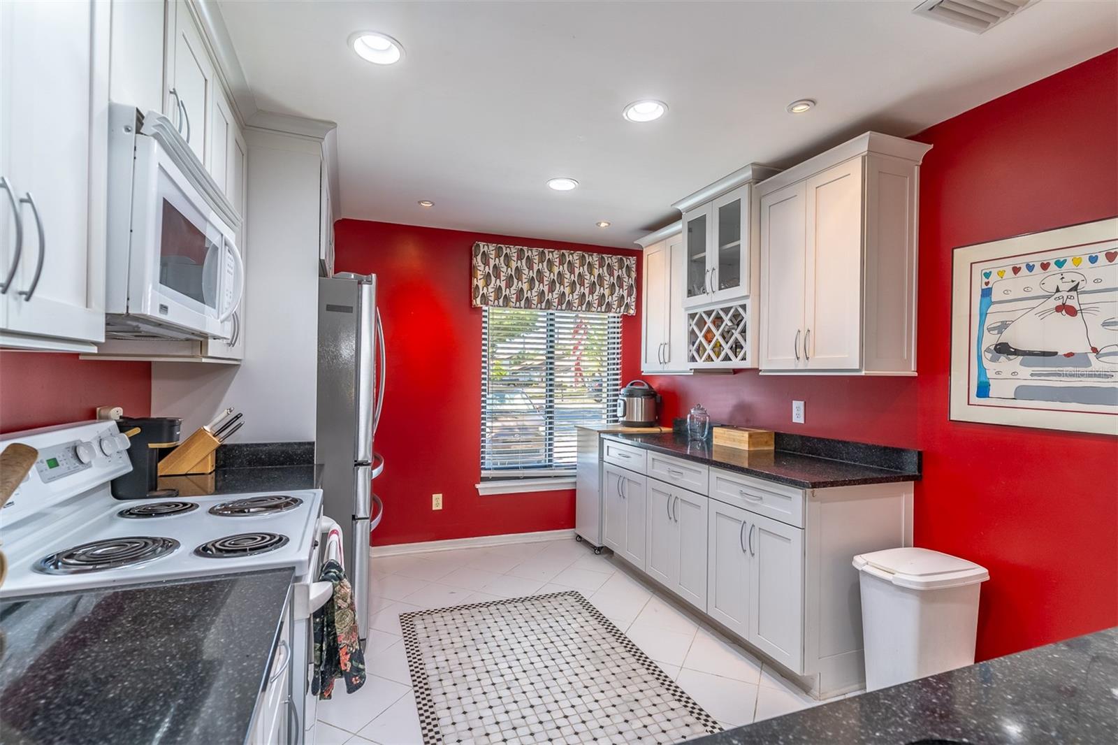 CEDARWOOD VILLAGE 1 - Residential