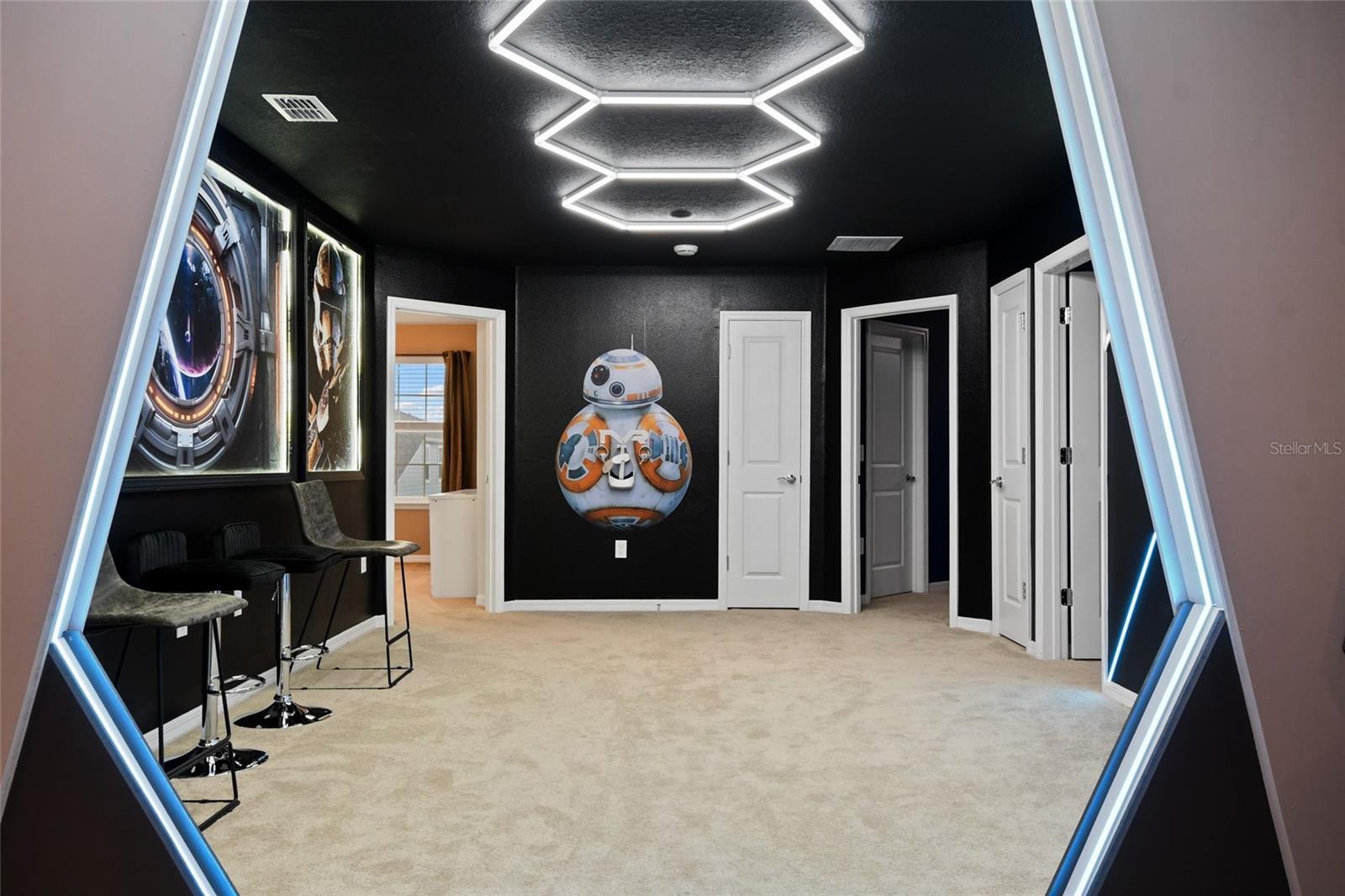 WINDSOR ISLAND RESIDENCE PH 2B - Residential