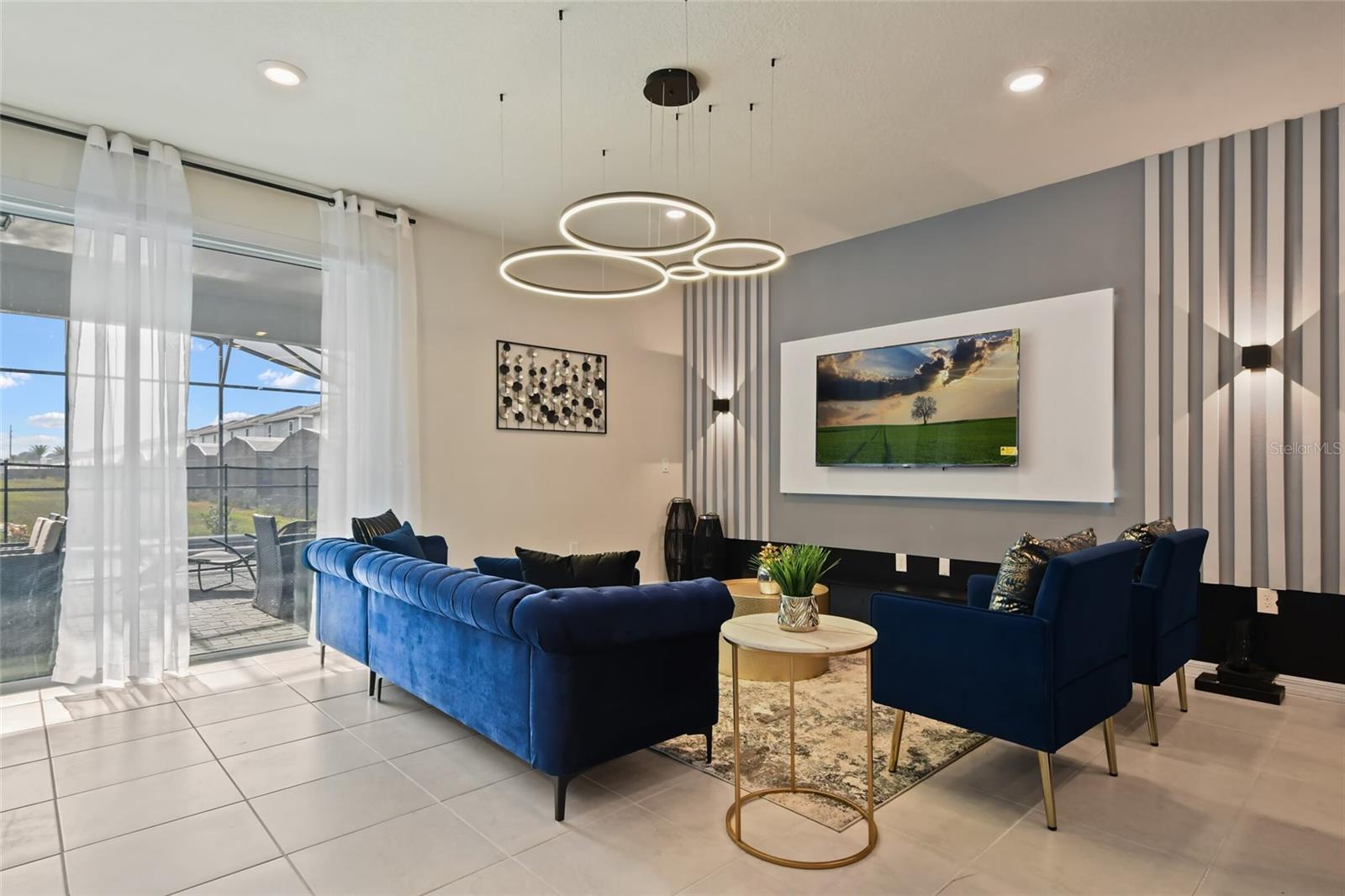 WINDSOR ISLAND RESIDENCE PH 2B - Residential