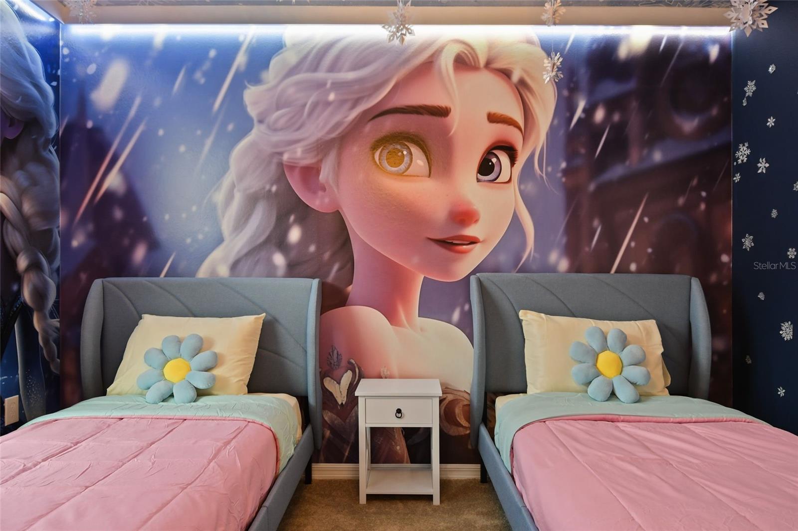 WINDSOR ISLAND RESIDENCE PH 2B - Residential