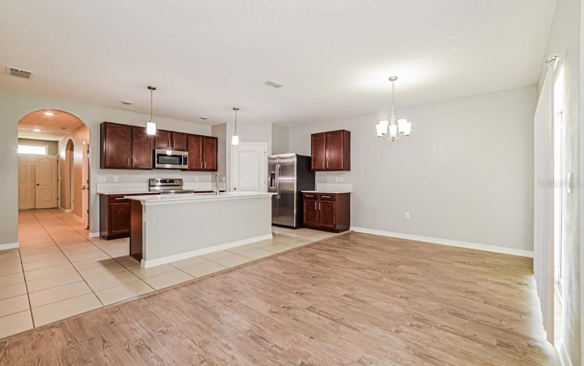 TEMPLE TERRACE GARDENS 2 - Residential Lease