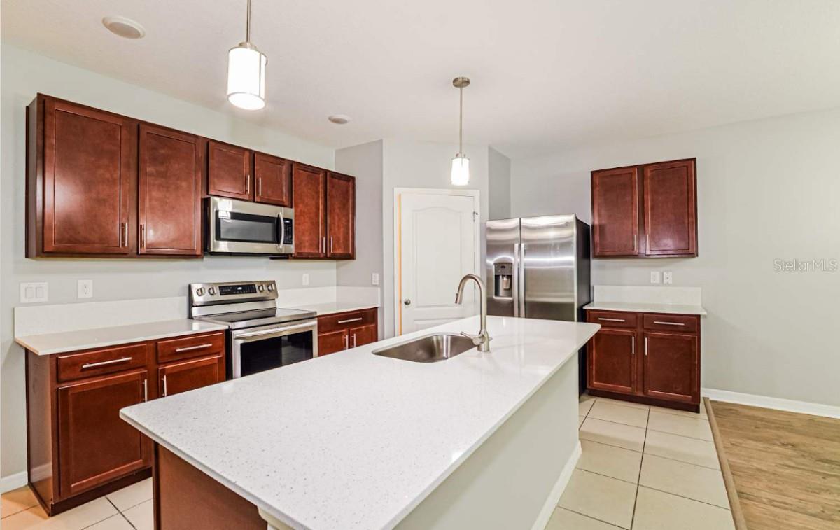 TEMPLE TERRACE GARDENS 2 - Residential Lease