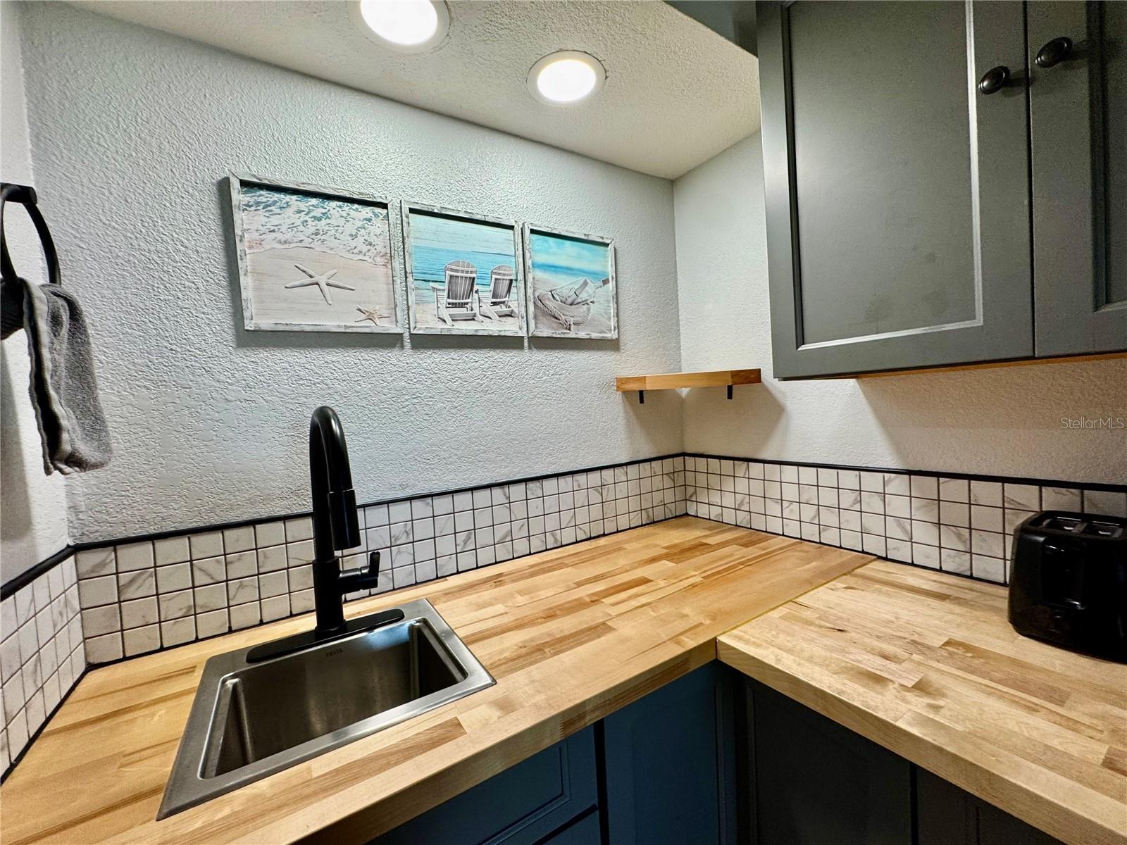 SARASOTA CAY CLUB CONDO - Residential