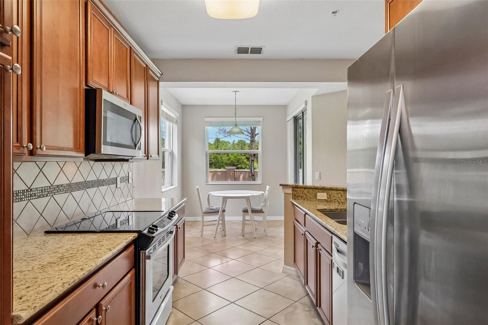 8337 BELLA VIDA CIRCLE
