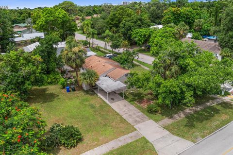 A home in FORT MYERS