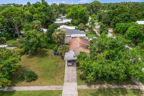 A home in FORT MYERS