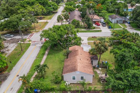 A home in FORT MYERS