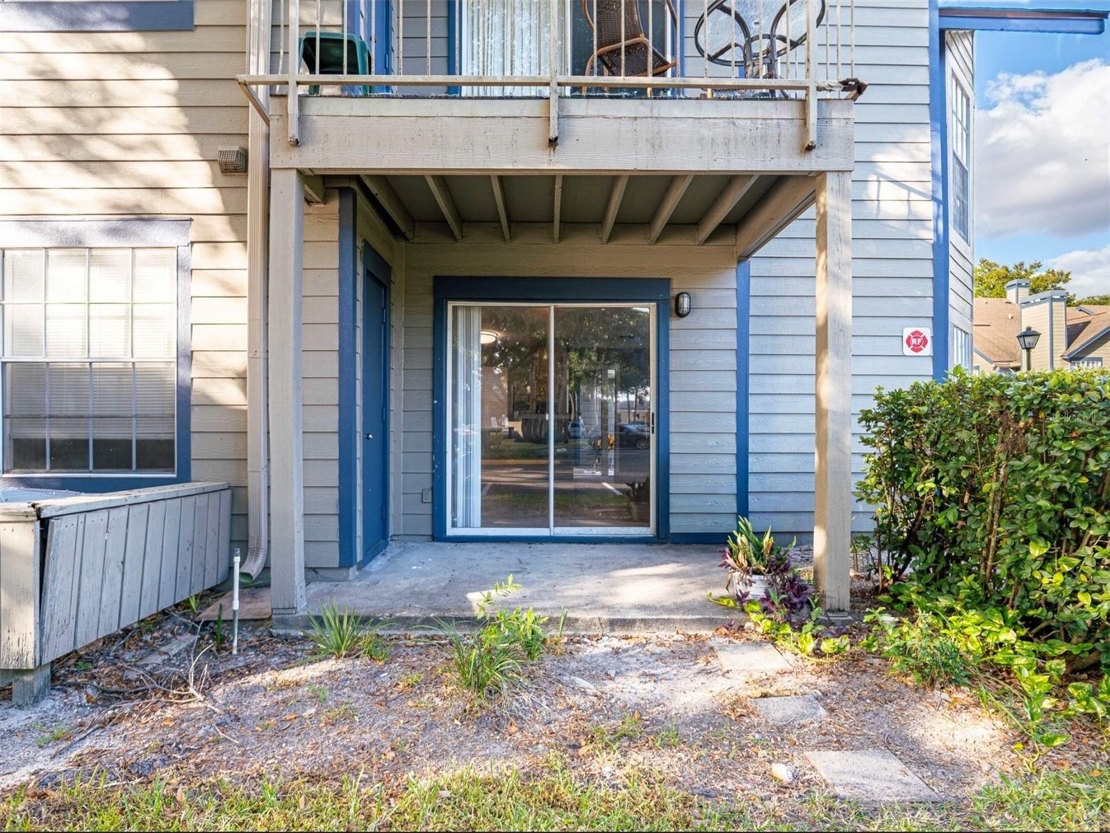 962 NEWCASTLE CIRCLE 100