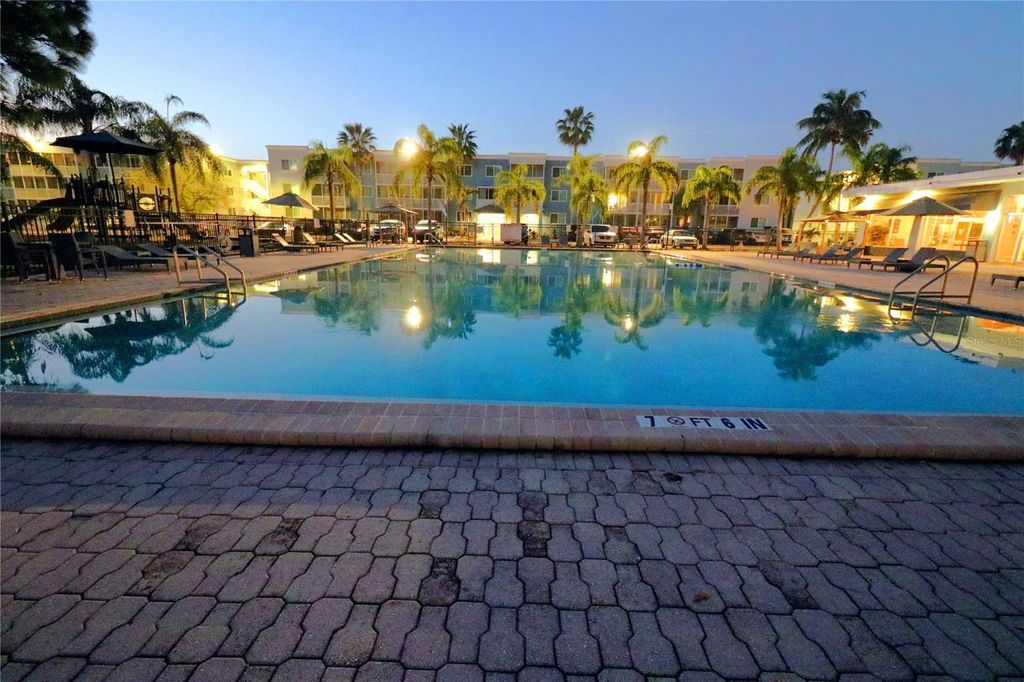 Photo of 2755 Coconut Bay Lane #119 (1K), Sarasota, FL 34237 (MLS # A4667833)