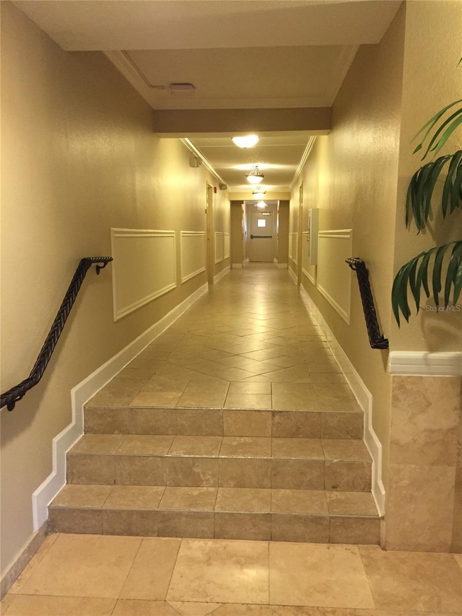 SARASOTA PALMS - Residential