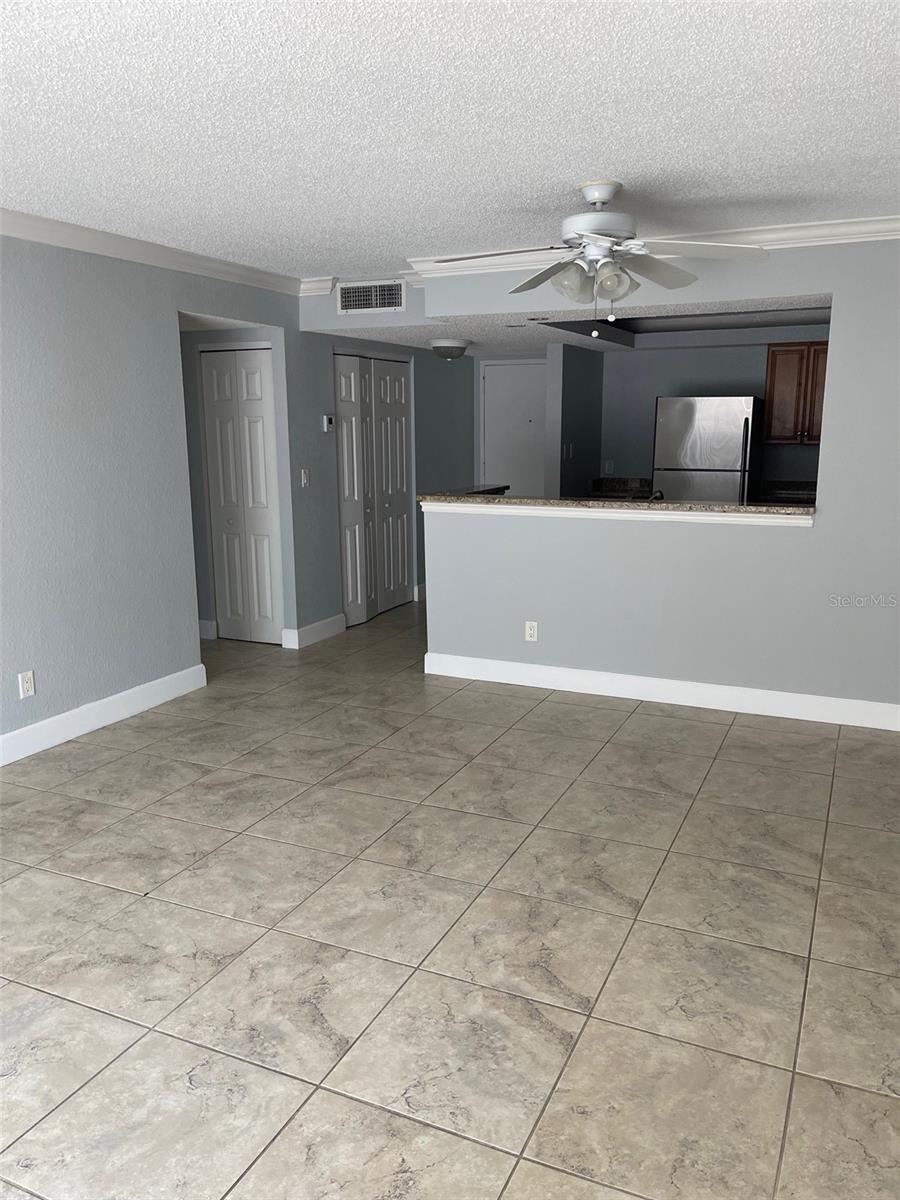 SARASOTA PALMS - Residential