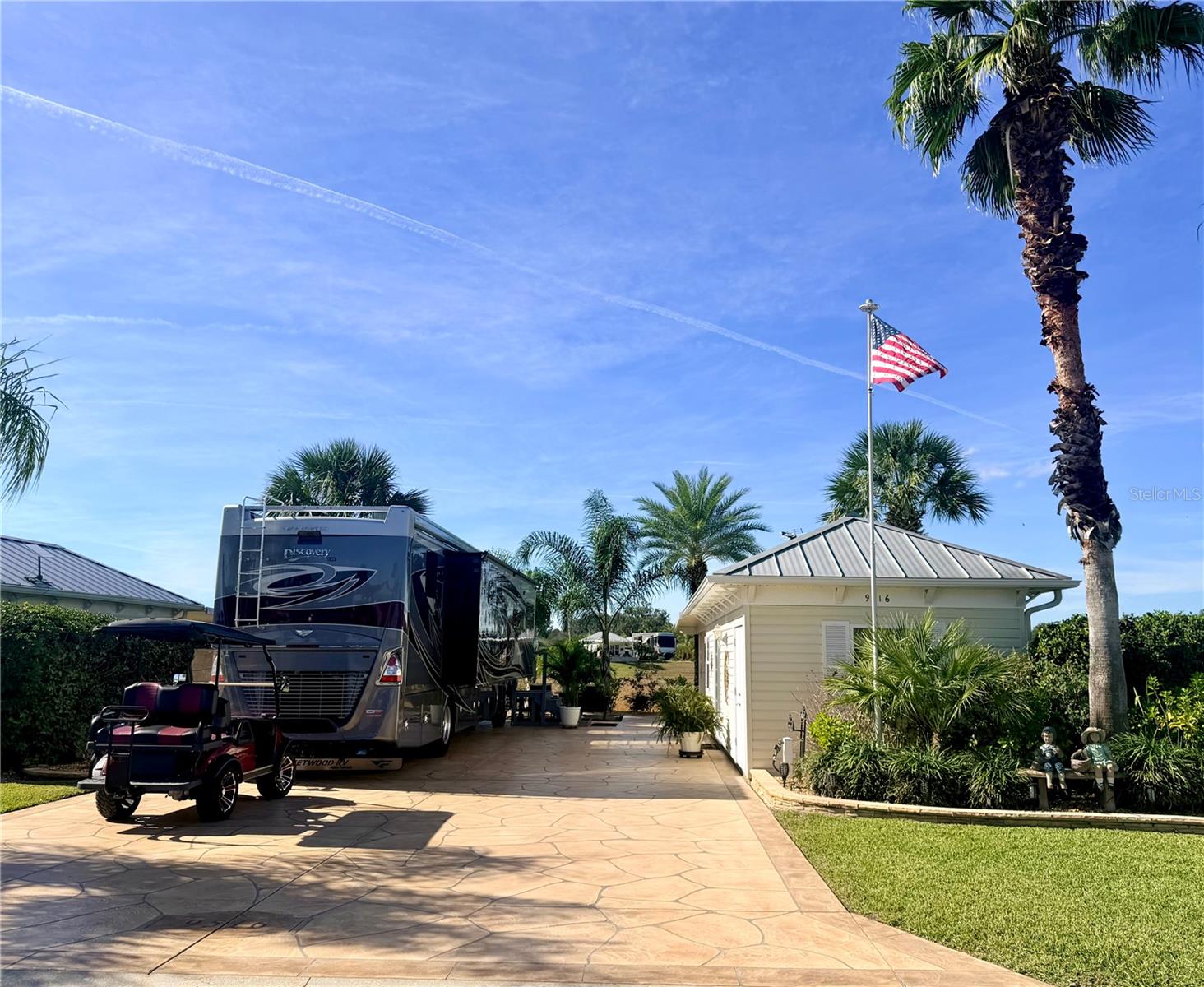 FLORIDA GRANDE MOTOR COACH RESIDENCE - Land
