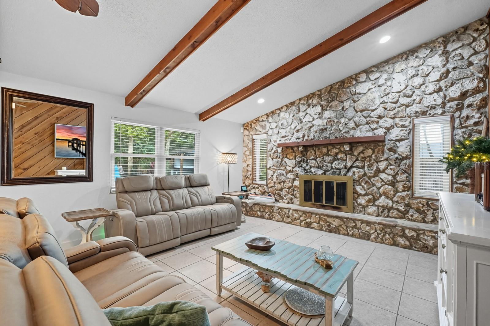 781 SUGAR CANE LANE