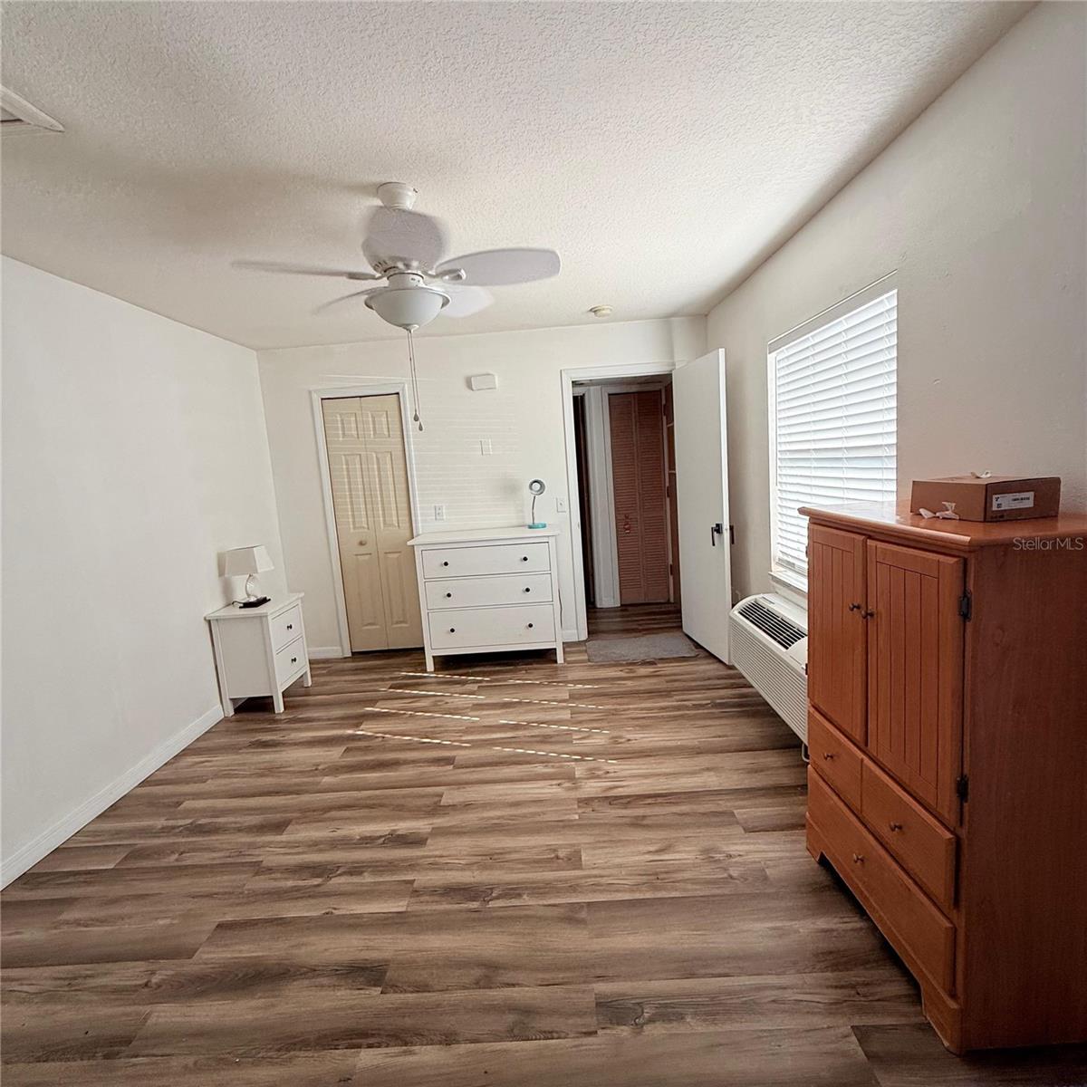 ISLAND CLUB WEST PH 02 - Residential Lease