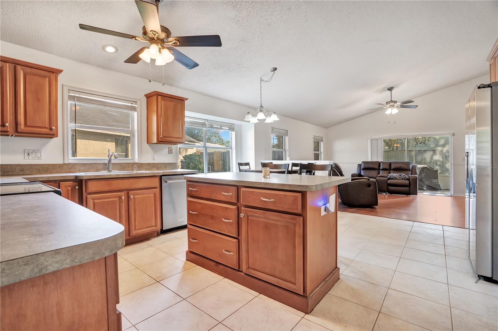 640 LANCE COURT