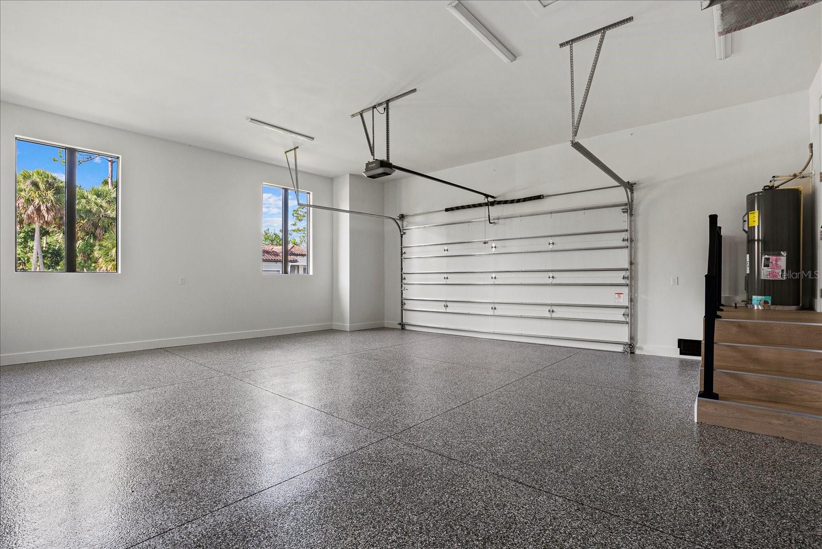 LAUREL LANDINGS ESTATES - Residential