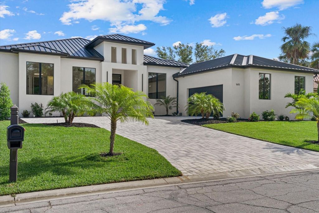 Photo of 1605 Landfall Drive, Nokomis, FL 34275 (MLS # A4684765)