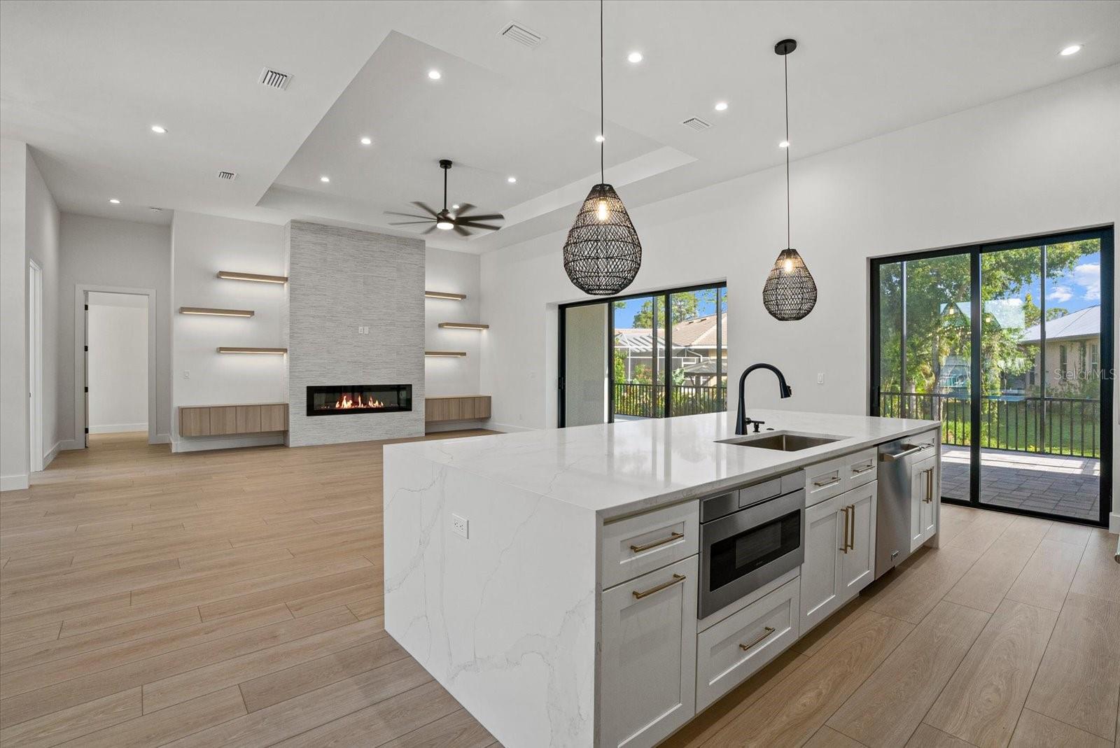 LAUREL LANDINGS ESTATES - Residential