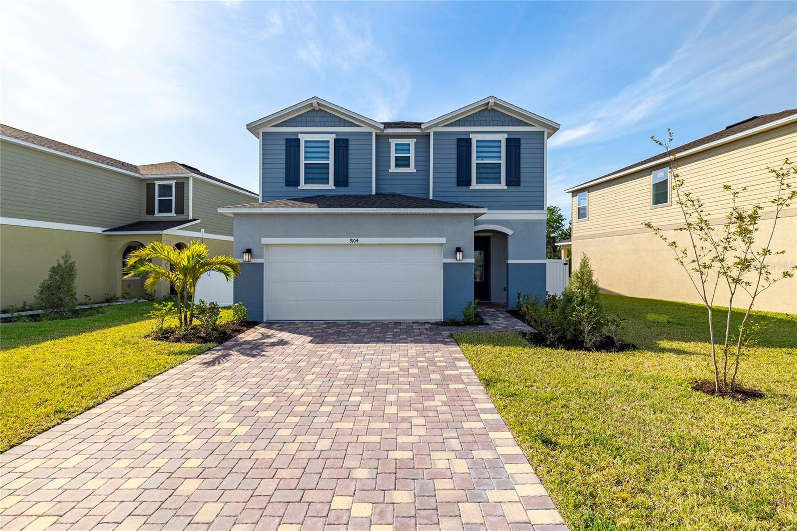 SAWGRASS LAKES PH I-III - Residential Lease