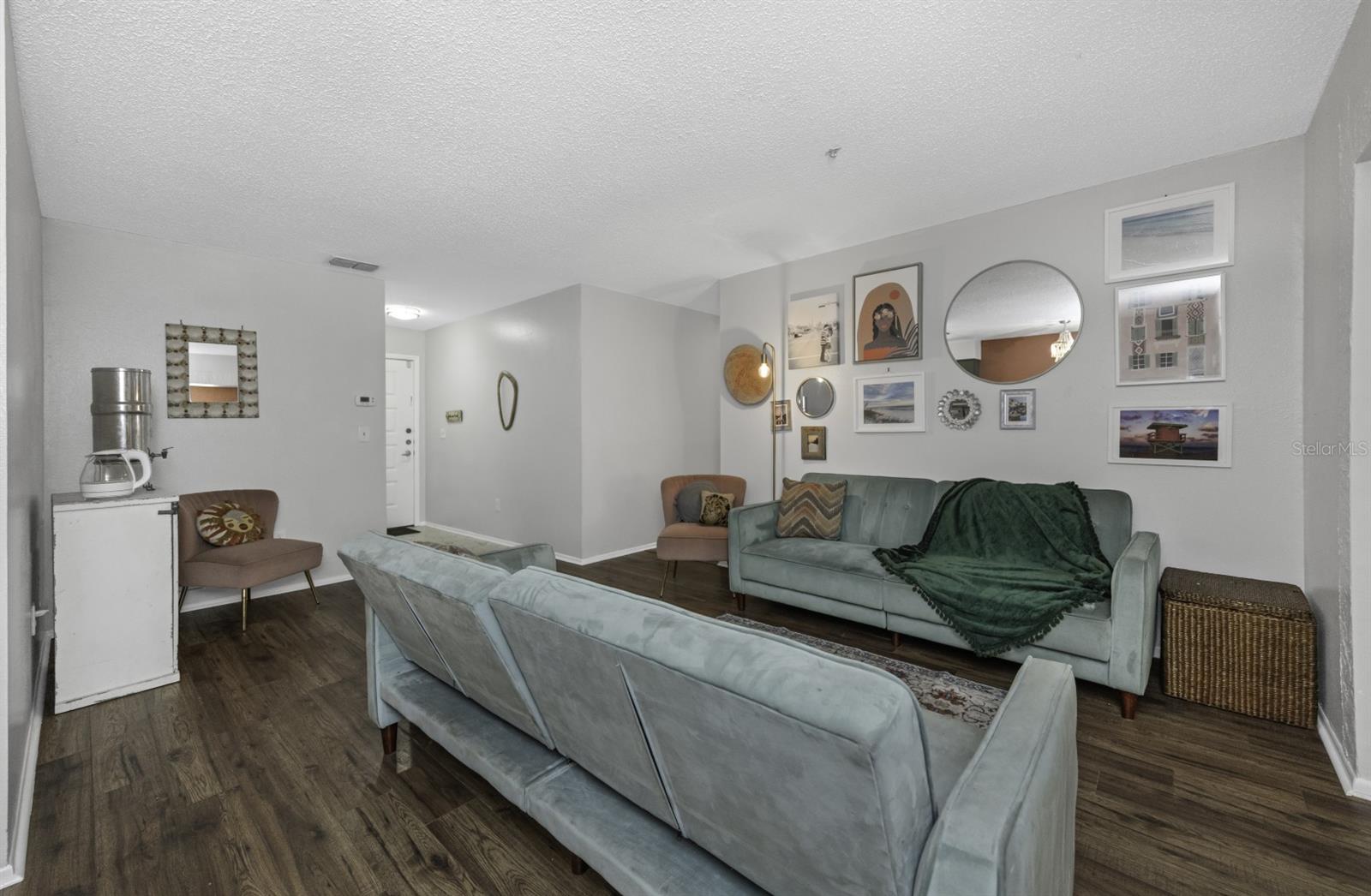 COUNTRY CLUB ADD - Residential
