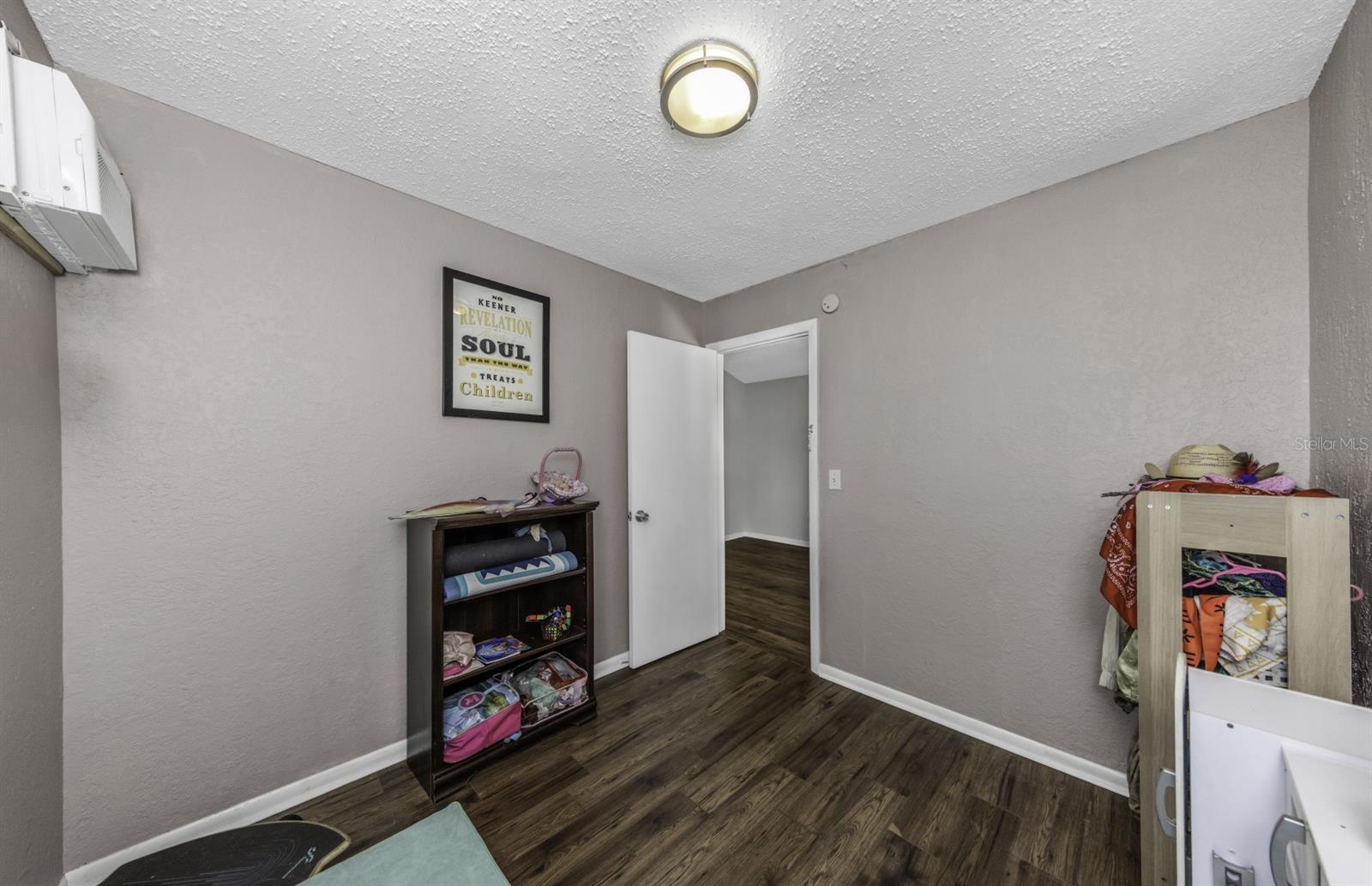 COUNTRY CLUB ADD - Residential