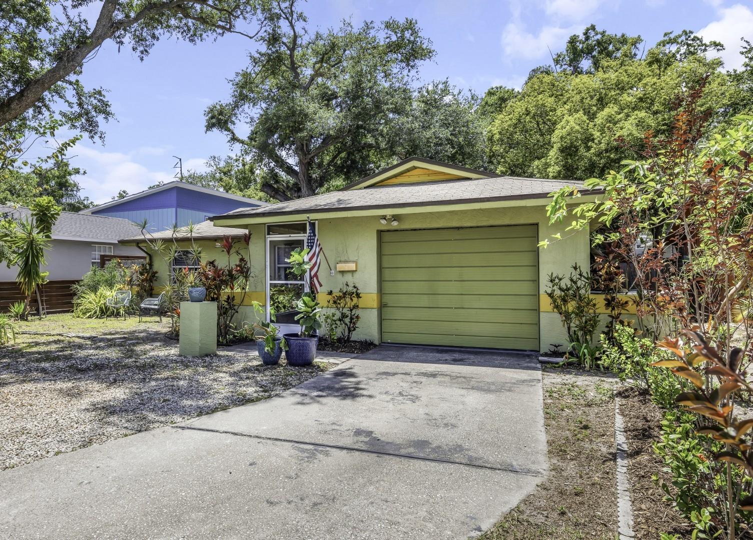 COUNTRY CLUB ADD - Residential