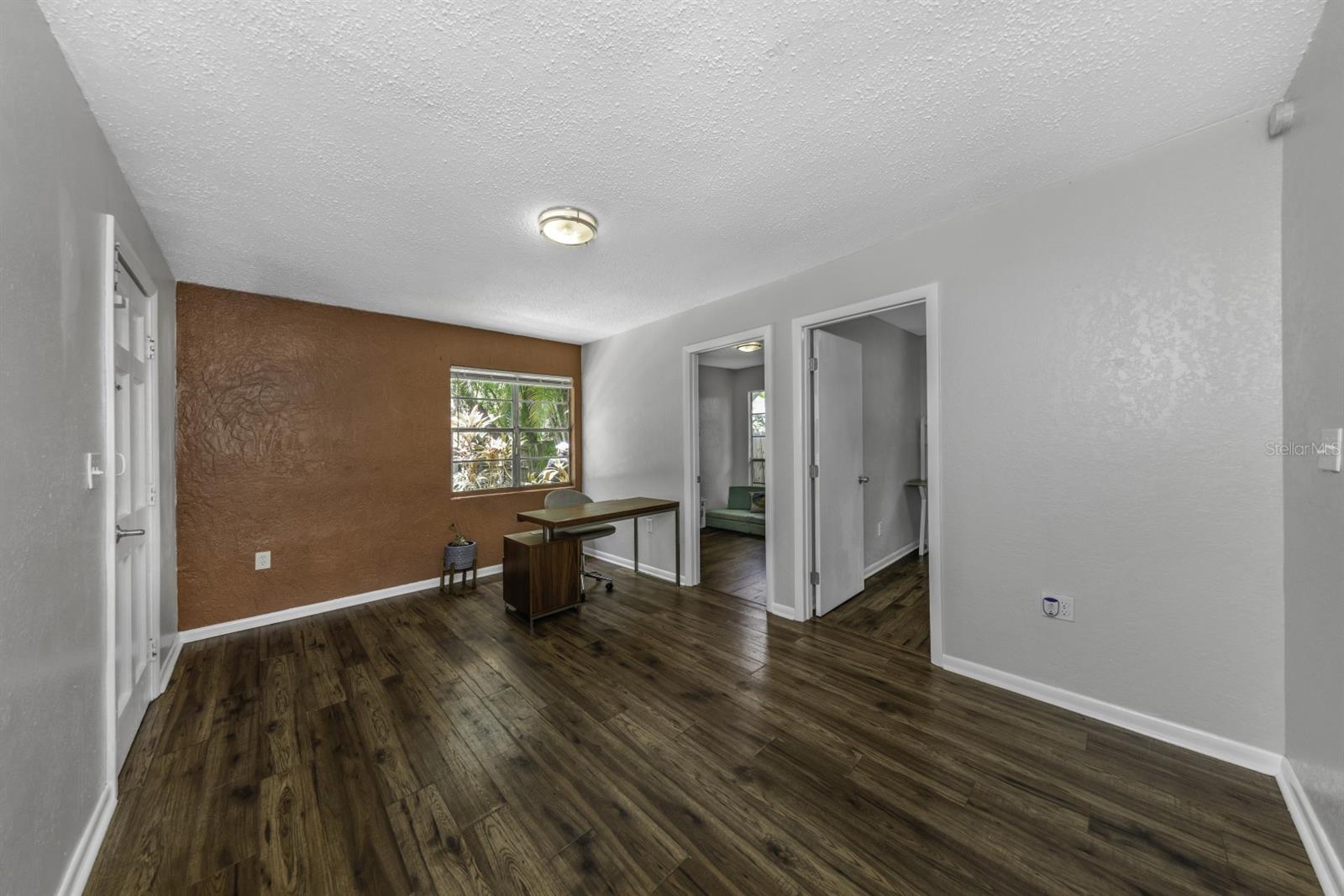 COUNTRY CLUB ADD - Residential
