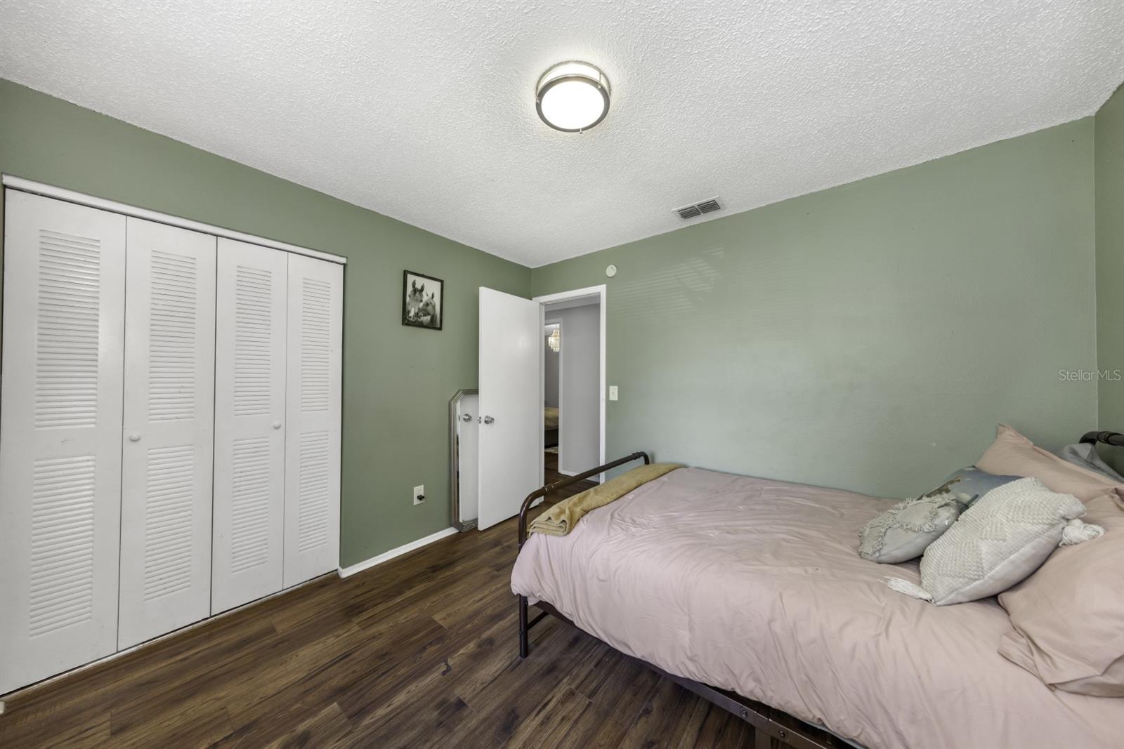 COUNTRY CLUB ADD - Residential
