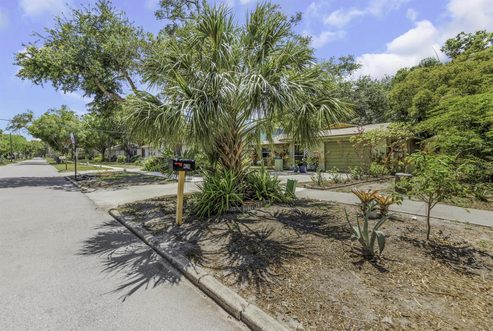 COUNTRY CLUB ADD - Residential