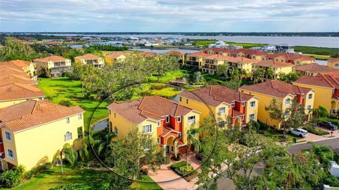 A home in PALMETTO