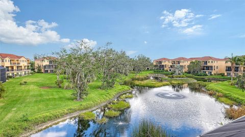 A home in PALMETTO