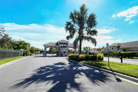 A home in PALMETTO