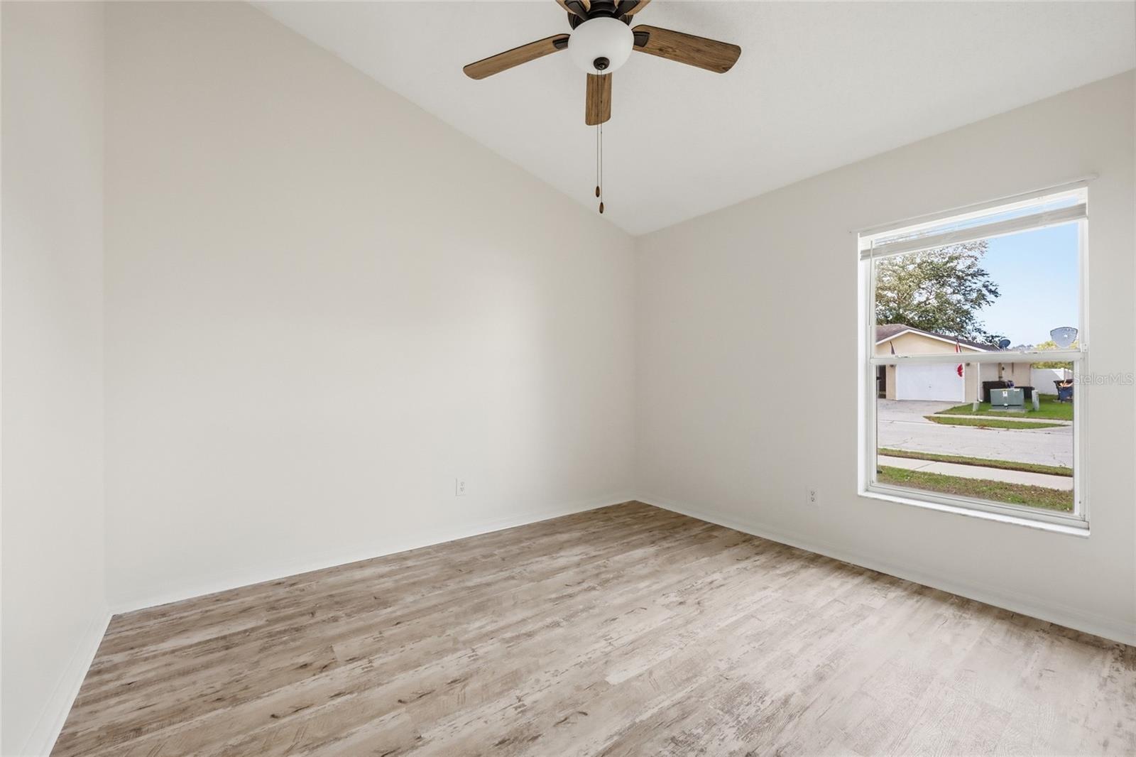 LAKEVIEW VILLAGE - Residential